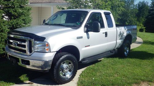 2006 ford f250 4x4 superduty diesel super cab-low miles only 80k miles clean