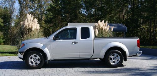 2007 nissan frontier se king cab 4.0 v6 clean car facts. no accidents