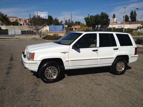Jeep grand cherokee limited 4x4 full time california no rust white v8 sun roof
