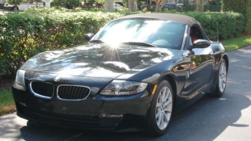 Only 26,700 pampered florida miles !  3.0i. 6-speed manual ! m-sport seats !  so