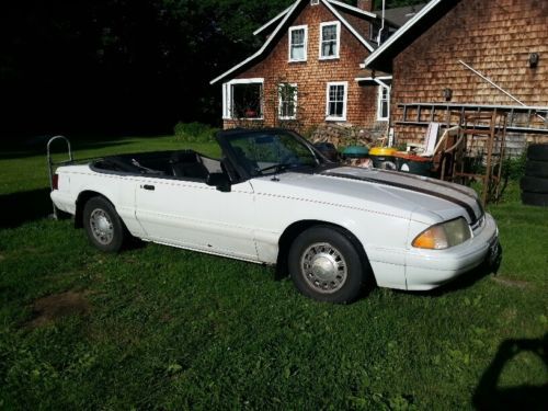 1992 ford mustang lx convertible 2-door 2.3l