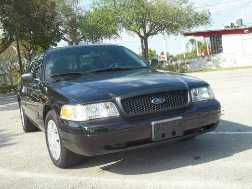 2008 ford crown victoria police interceptor @black@ with whelen l.e.d's wow!