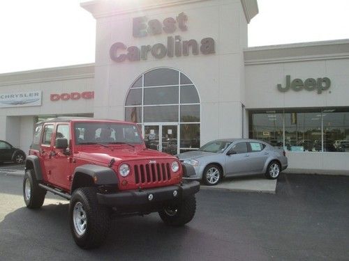 2012 4wd 4door jeep wrangler sport unlimited lift kit we finance