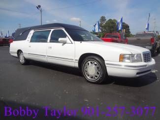 97 cadillac funeral hearse coach white and black no rust