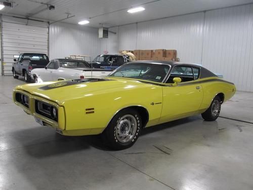 Rare 1971 charger super bee...immaculate!