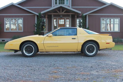 '92 jamaica yellow formula 5.7 with t-tops  ultra rare