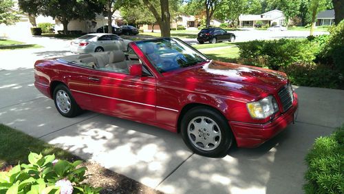 1994 mercedes e320 convertible , private sale , nice weather driven only!!!!