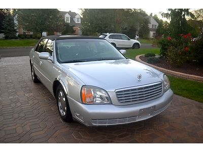 2001 cadillac deville presidential package low miles!