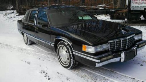 1991 cadillac fleetwood d&#039;elegance sedan 4-door 4.9l