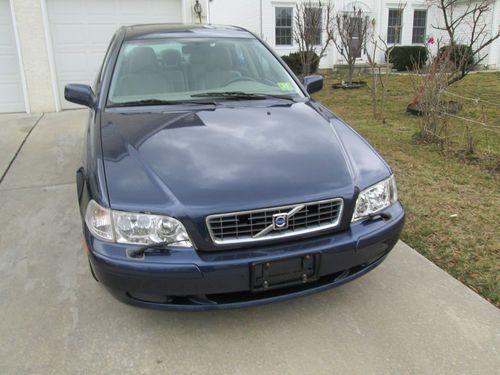 2003 volvo s40 1.9l turbo--will sell...low reserve..