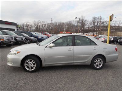 2005 toyota camry le v6 looks good runs great best price must see!