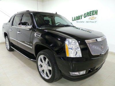 2011 cadillac escalade ext, 6k miles, excellent cond., loaded ***we finance***