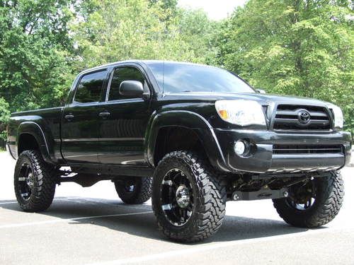 2005 toyota tacoma sr5  only: $8,300.00 clear title 4wd navi best offer!!
