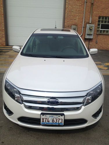 2012 ford fusion / loaded