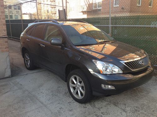 Lexus rx 350 2009 awd, nav, rear cam, leather, sunroof. 70k. only one owner!