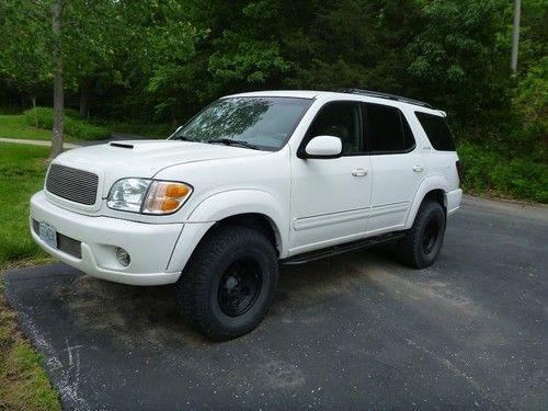 2001 toyota sequoia limited sport utility 4-door 4.7l trd supercharged