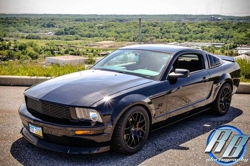 2007 ford mustang gt coupe 2-door 4.6l lots of upgrades