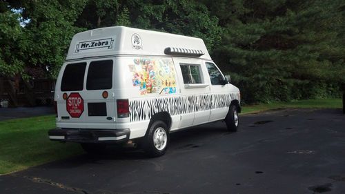2007 ford e-250 ice cream truck