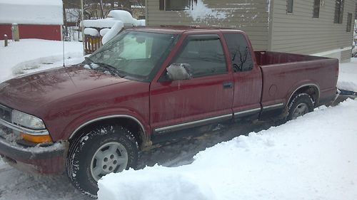 2000 chevrolet s10 4x4 extended cab with third door