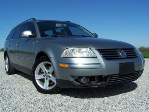 V6 no accidents leather sunroof heated seats wagon