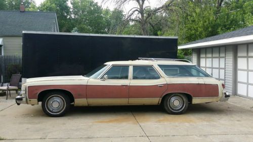 75 1975 pontiac safari roundback clamshell wagon 3 seat woody solid 400 v8 gm