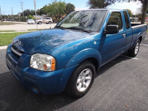 2004 nissan frontier  xe king cab 2wd pick up clean car fax runs new make offer