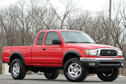2002 toyota tacoma xtracab 4x4 v6 5-spd trd off-road new tires clean carfax nice