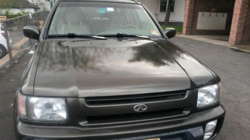 1998 infiniti qx in excellent condition. test drive and enjoy the ride