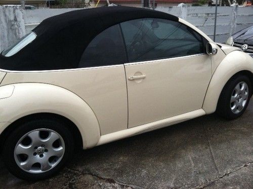 2003 volkswagen beetle convertible automatic low mileage very clean