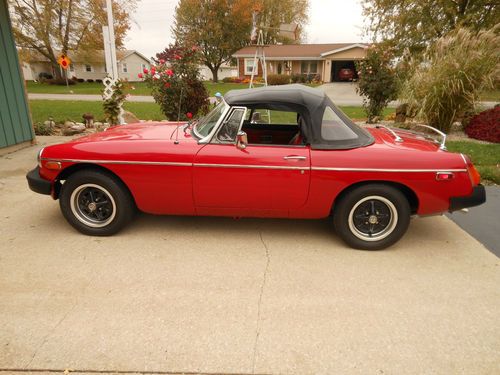 1977 mgb, nicely restored, ready for summer fun!