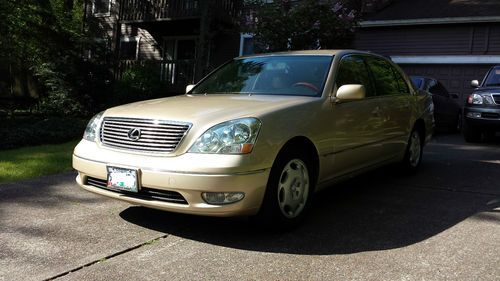2001 lexus ls430 **immaculate condition** extremely clean with no accidents !!!