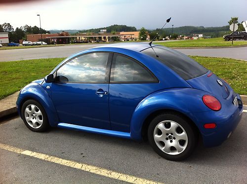 2002 volkswagen beetle gls hatchback 2-door 1.9l 5sp