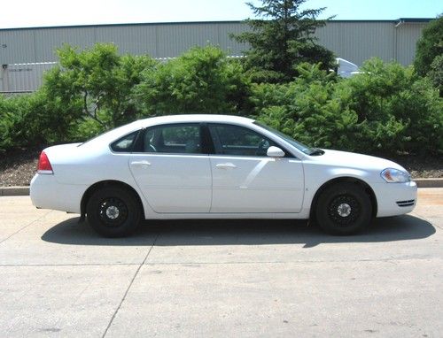 2006 chevy impala police package 4 dr sedan, 3.9l v-6, 82,701 miles