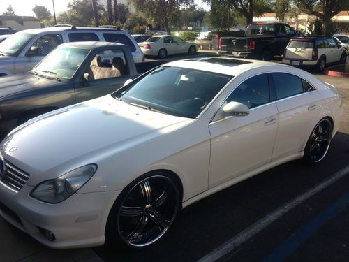 ***2006 cls500 amg, white,great condition,4k in rims, nav/sub system***