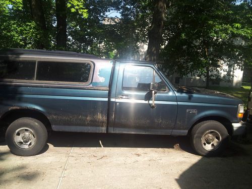 Ford f150 xl ac works runs well buy as is