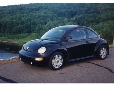 2000 volkswagen new beetle 2d coupe tdi