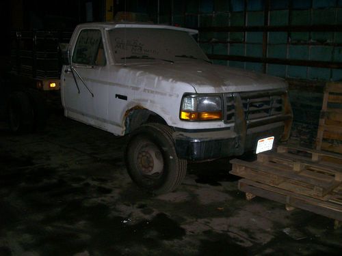 1992 super duty ford flatbed  diesel truck