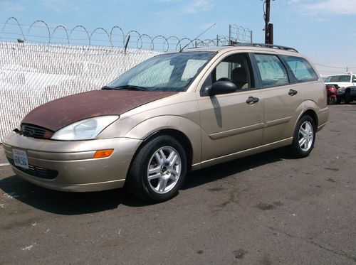2001 ford focus, no reserve