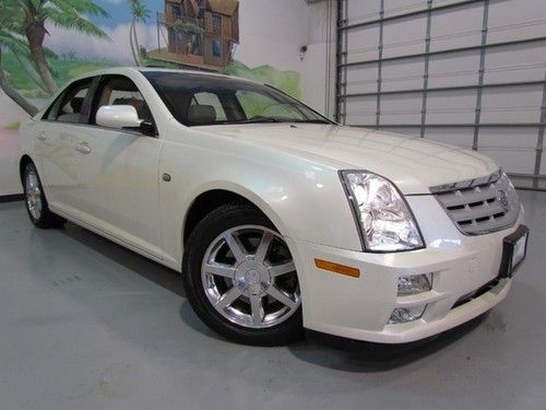 2005 cadillac sts,navigation,sunroof,heated seats,39k,1 owner !!!