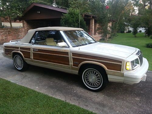 1986 chrysler town &amp; country convertable