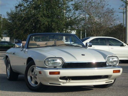 Xjs convertible, white/coffee, low 52k miles,desirable &#039;95, simply stunning!!!