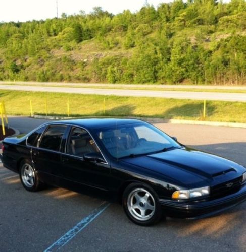 1995 chevy impala ss - black