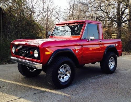 1973 ford bronco half-cab,unrestored,v8,auto,very nice solid daily driver must c